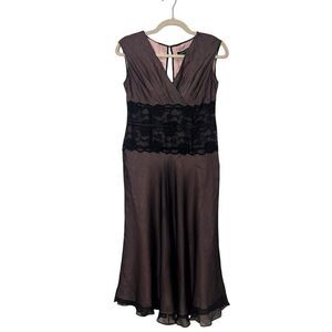 Adrianna Silk Midi Dress Size 6 Lace Y2K Whimsigoth Event Prom Coquette Feminine